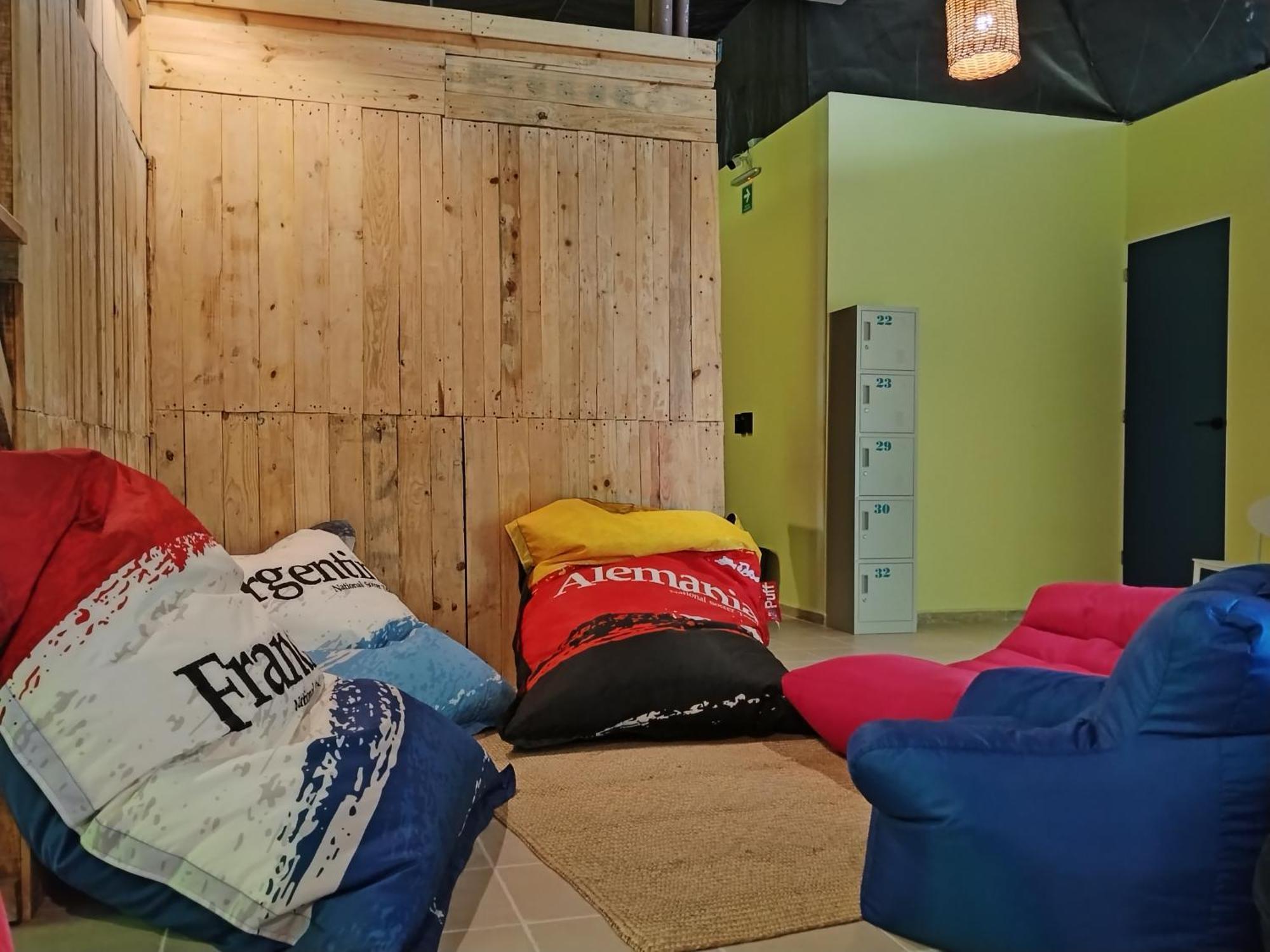 Hostel Tropico 20 Pdc Playa del Carmen Luaran gambar